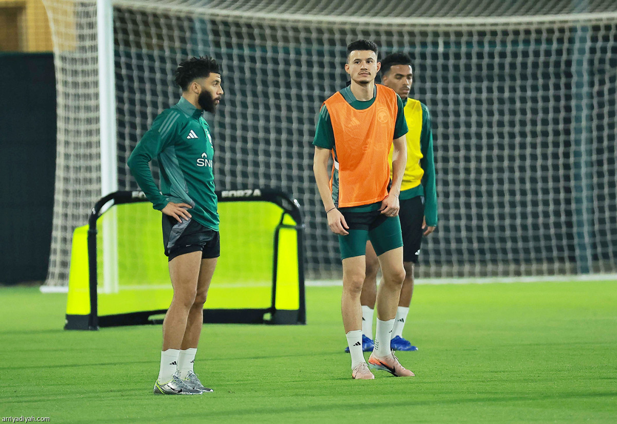 الصقور.. تحضيرات مكثفة