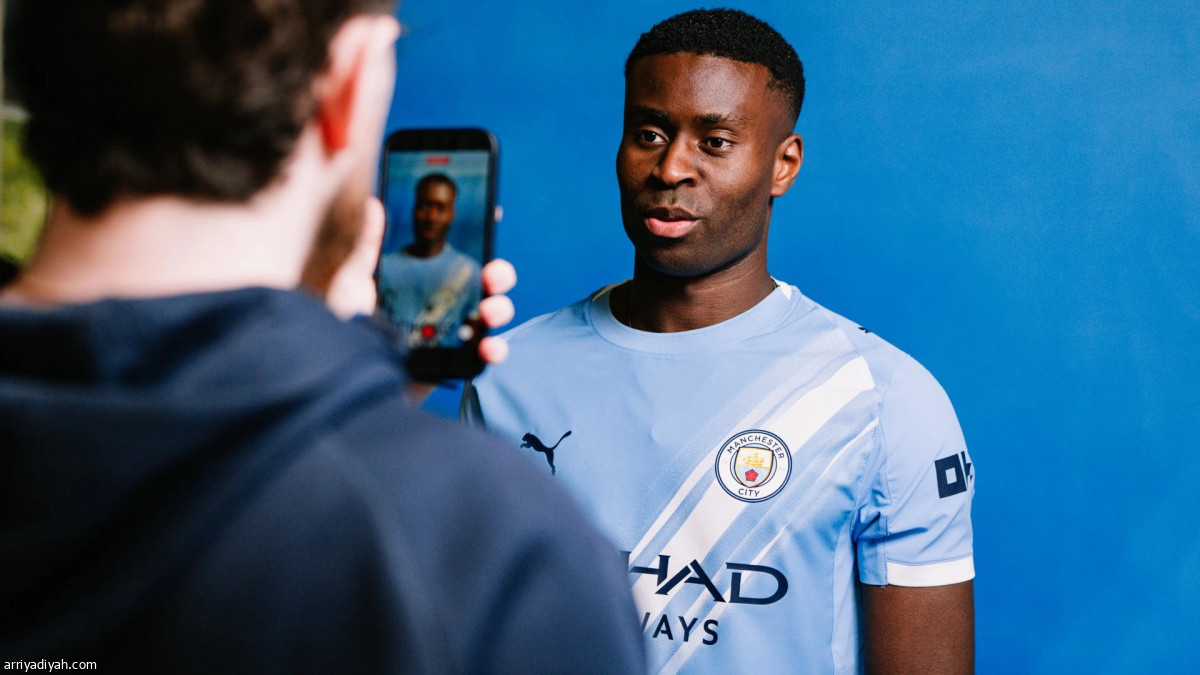 الصفقة الثانية