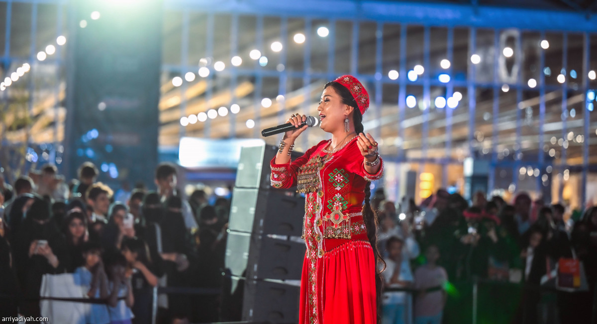 معرض الكتاب.. اليوم الأخير