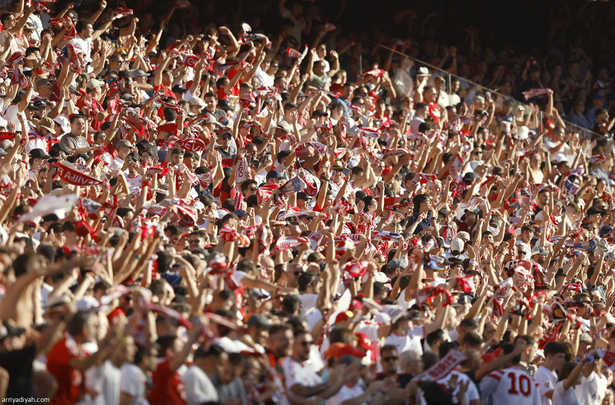 احتفال كبير