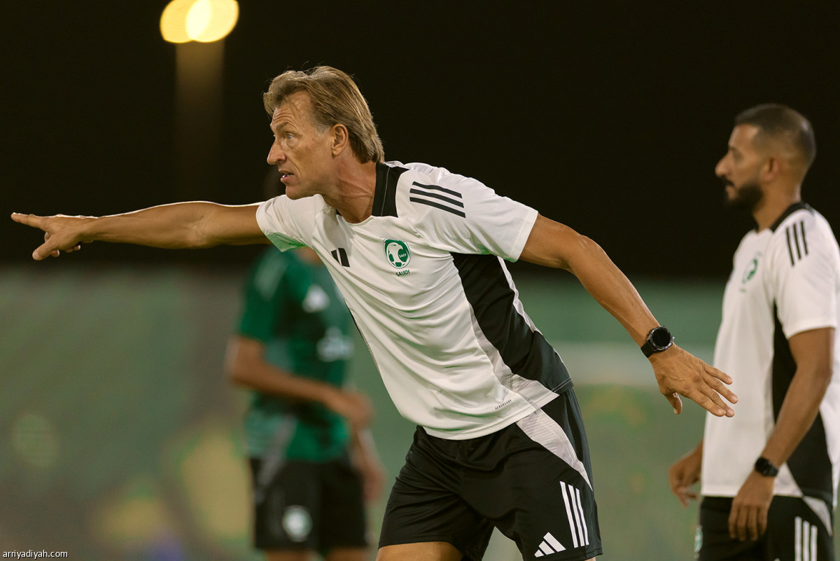 صيحات رينارد